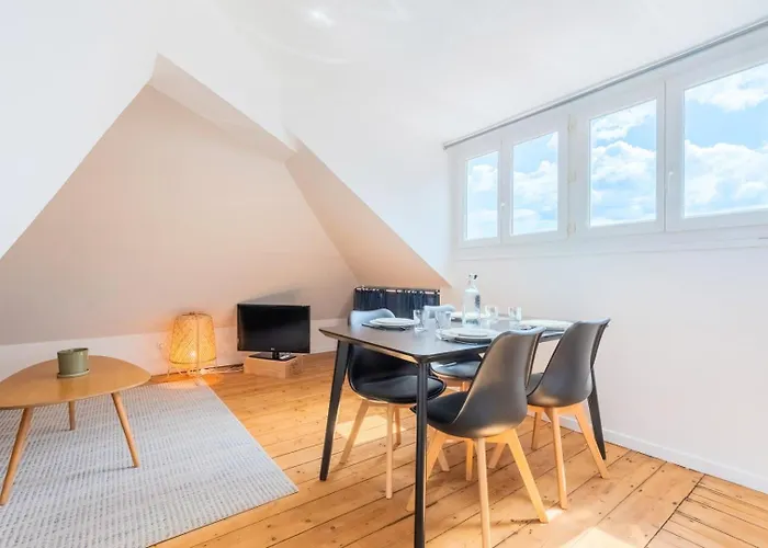 Bright One Bedroom Next To Wazemmes Market Appartamento Lilla