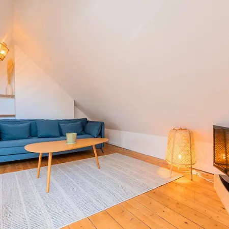 Bright One Bedroom Next To Wazemmes Market 아파트