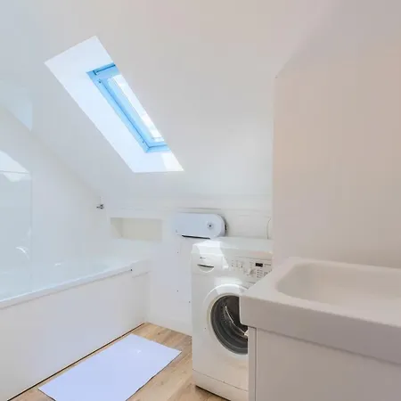 Bright One Bedroom Next To Wazemmes Market